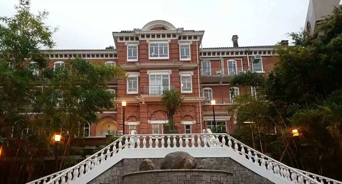 香港留學學校排名是怎么樣（2021QS香港大學排名排行榜）