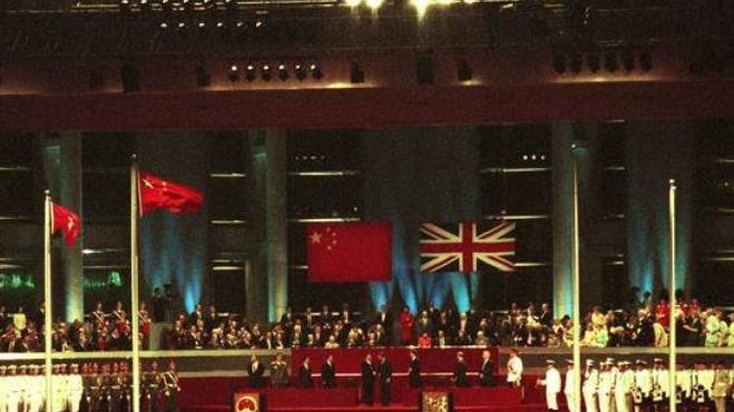 香港回歸前很多人移民嗎？為什么呢？