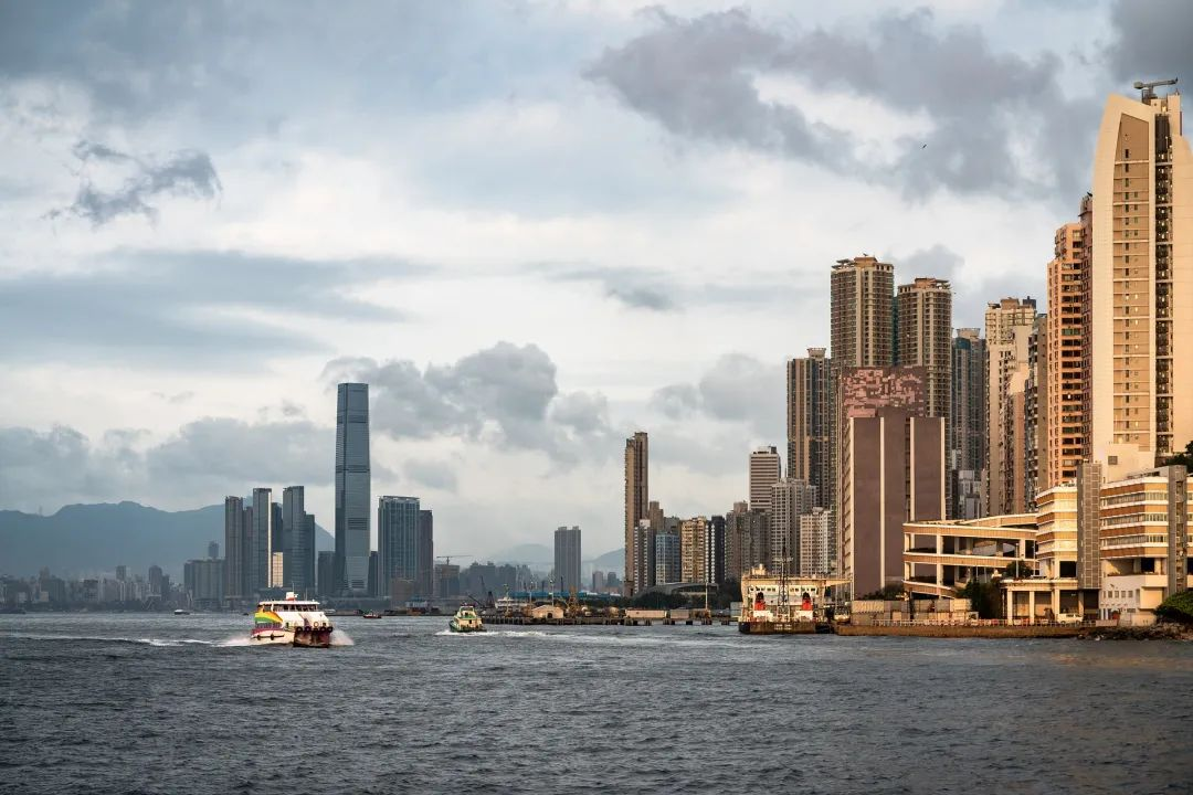 家庭收入要達到這個數(shù)，規(guī)劃香港身份才有奔頭！