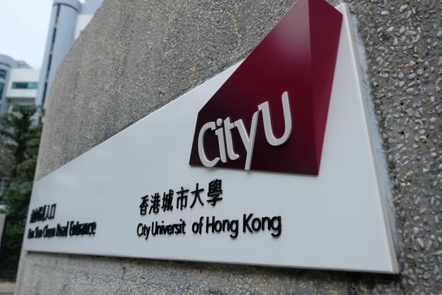 在普通雙非學(xué)校中，哪些學(xué)生更具申請(qǐng)香港研究生的優(yōu)勢(shì)呢？